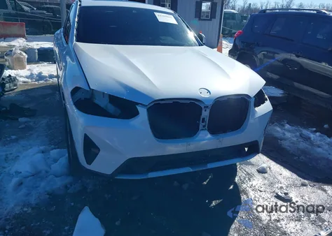 2023 BMW X4 xDrive30I z USA, uszkodzony, nr VIN 5UX33DT06P9R26351